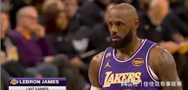 詹姆斯回归赛场，大胜首场状态亮眼，独行侠观众沸腾！的简单介绍